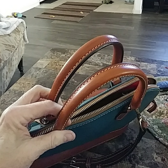 Purse - Picture 3 of 7